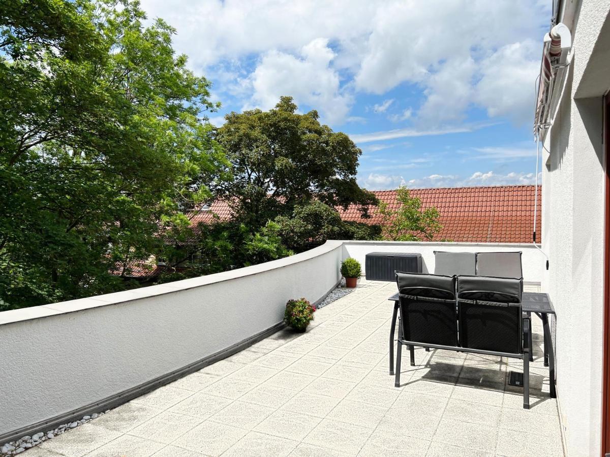 Penthouse Am Goethepark - & Appartement